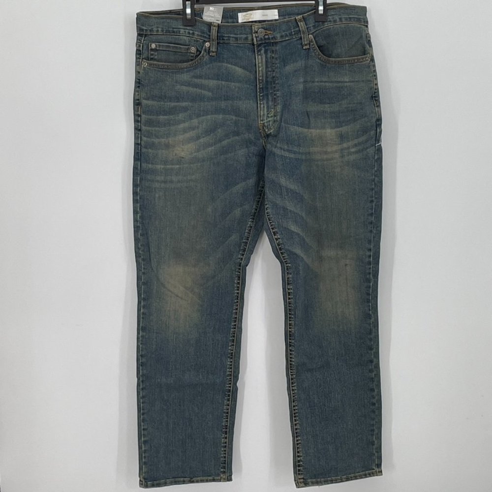 Men's Signature by Levi Strauss Gold Label Athletic Jeans, Size 38 x 32